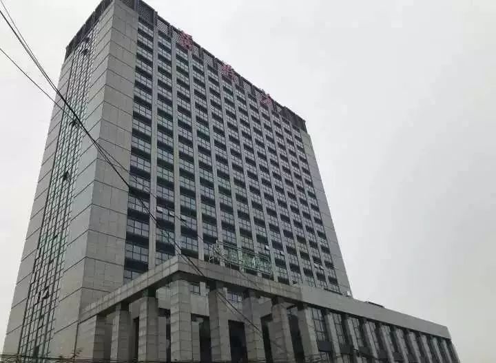 球王会:
杭州一养老服务机构在杭州投入近50万免费住